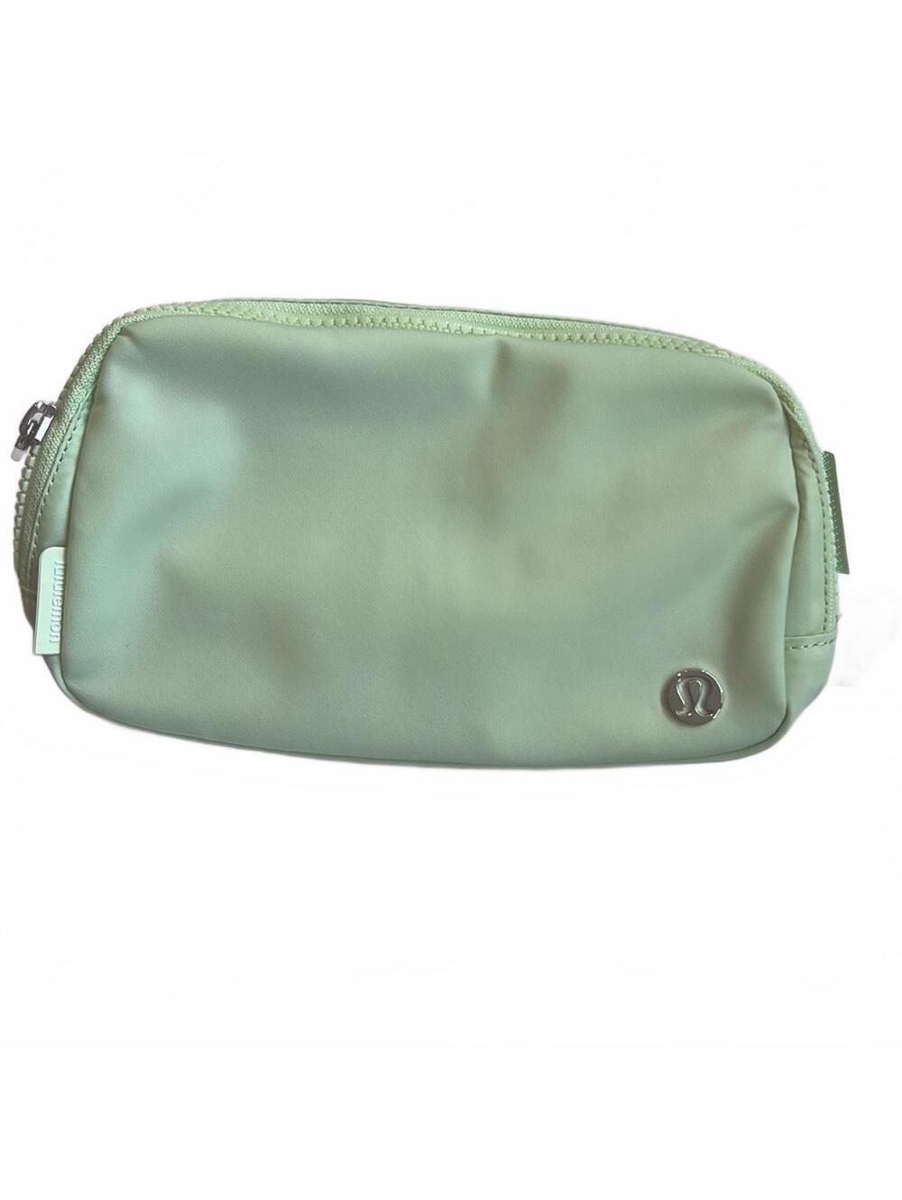 Lululemon Everywhere Belt Bag LU9AYNS Kohlrabi Green White NWT - Picture 6 of 7